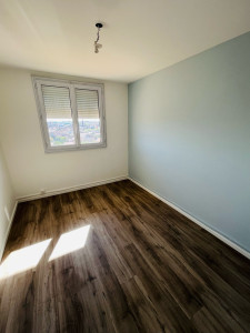 Photo de galerie - Pinture, parquet