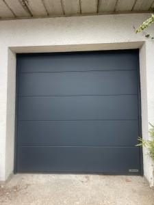Photo de galerie - Fourniture et pose porte de garage hormann 