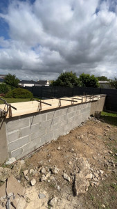 Photo de galerie - Reprise d’un mur avec couvertine béton