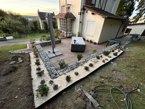 Photo de galerie - Massif de plantes d’hiver