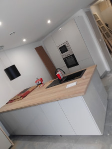 Photo de galerie - Pose de cuisine 