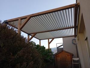 Photo de galerie - Pergola bioclimatique 