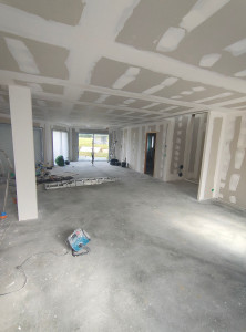 Photo de galerie - Bandeur peintre enduisseur disponible immédiatement 