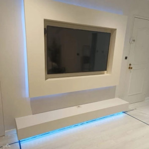 Photo de galerie - Création meuble télé en placo avec led intégrés 