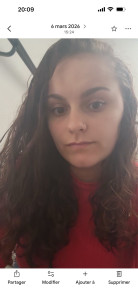 Photo de galerie - Bonjour je suis à mon compte depuis peu je recherche des heures d’auxiliaire de vie et d’aide ménagère j’ai une expérience de 3 ans dans le métier je peux aussi vous faire un peu de courses 
