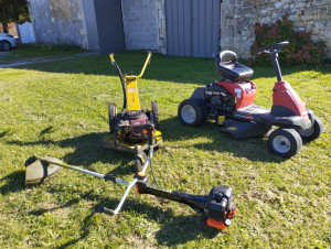 Photo de galerie - Tonte et débroussaillage