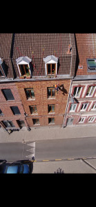 Photo de galerie - Pose d’une gaine de ventilation en accès difficiles 
