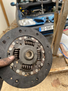 Photo de galerie - Remplacement kit embrayage 