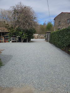 Photo de galerie - Terrassement plus pose de gravier 