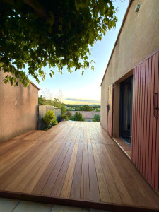 Photo de galerie - Terrasse suspendue en provence 