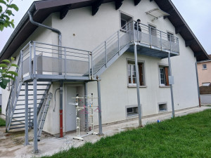 Photo de galerie - Restauration  escalier  extérieur  