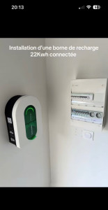 Photo de galerie - Borne de recharge 