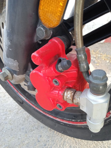 Photo de galerie - Entretien et réparation motos scooters 