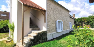 Photo de galerie - Nettoyage de façade et rénovation d'une charpente et couverture 