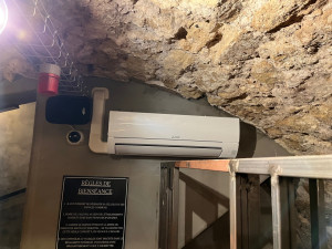 Photo de galerie - Installation climatisation air/air bar restaurant perpette 