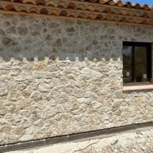 Photo de galerie - Rénovation mur en pierre


