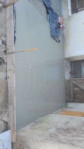 Photo de galerie - Terrassement et préparation de coffrage et ferraillage plus coulage béton d’une dalle extérieur 