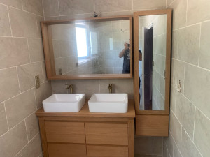 Photo de galerie - Montage du meuble salle de bain 