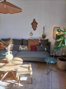 Photo de galerie - AMENAGEMENT INTERIEUR ORGANISATION D ESPACE  HARMONIE COLOREE LISTE SHOPPING