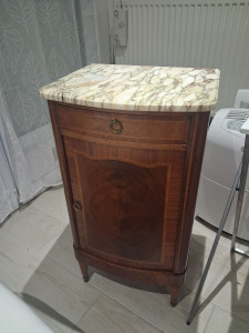 Photo de galerie - Entretien meubles anciens