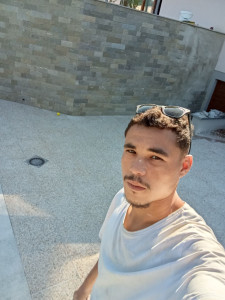 Photo de galerie - Terasse ( pavé et des dalles en béton).
pierre a l'extérieur 