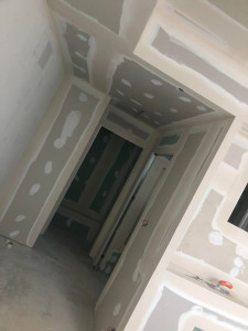 Photo de galerie - Chantier de plâtrerie, doublage, cloison, niche, bande fini avec du succès à Chartrons 