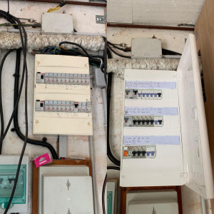 Photo de galerie - Mise en conformité de l’installation  électrique nf15-100 