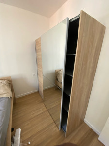 Photo de galerie - Montage dressing avec porte coulissante cdiscount