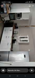 Photo de galerie - Montage d'une cuisine 