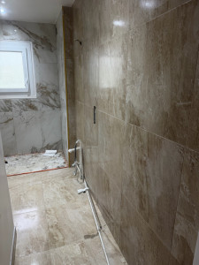 Photo de galerie - Salle de bain plus terrasse 
