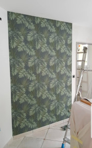 Photo de galerie - Pose papier peint