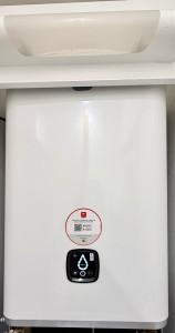 Photo de galerie - Remplacement d’un chauffe-eau dans un mobile home (espace très exigu) 