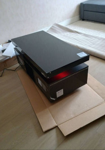 Photo de galerie - Montage d'une table basse avec prise et LED intégrées