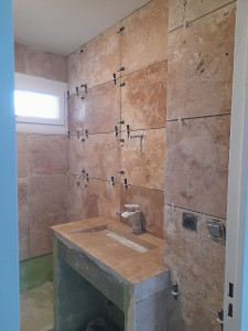 Photo de galerie - Travaux de carrelage effectués j'ai un bonne ami peu cher et de très haute qualité client satisfait avec la salle de bain qu'il rêver 