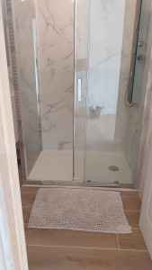 Photo de galerie - Pose carrelage,et plateau de douche 