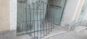 Photo de galerie - Fabrication d'une grille pour sécuriser un puit