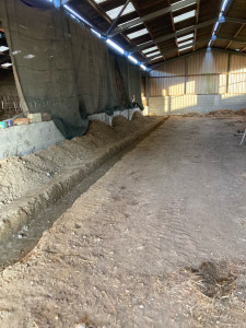 Photo de galerie - Travaux d’aménagement d’un bâtiment agricole avec création d’une fondation.