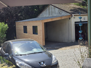 Photo de galerie - Préau Douglas,  ossature bois et bardage 
