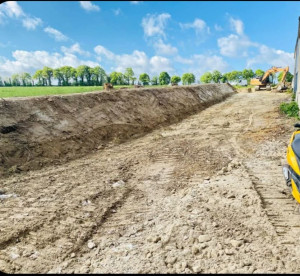 Photo de galerie - Création de talus et chemin d'accès 