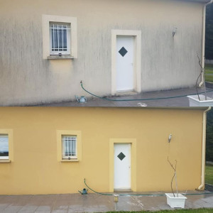 Photo de galerie - Nettoyage façade haute pression 