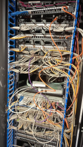 Photo de galerie - Baie informatique 