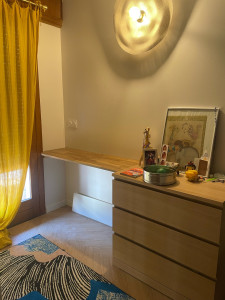 Photo de galerie - Montage du meuble et création sur mesure du bureau 