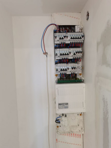 Photo de galerie - Pose de tableau electrique