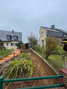 Photo de galerie - Suppression de haie + souches