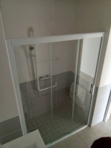 Photo de galerie - Réfection salle de bain (anciennement baignoire)