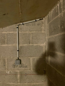 Photo de galerie - Installation de prise et d’éclairage dans un local 