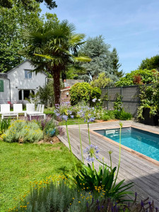 Photo de galerie - Aménagement paysager de l’ensemble du jardin sur Nantes