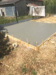 Photo de galerie - Coffrages et coulage d’une dalle béton 16 m2