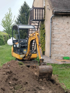 Photo de galerie - Création d un chemin 
arrachage de haie 