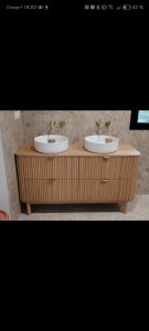 Photo de galerie - Pose d'un meuble vasque et robinetterie encastré 